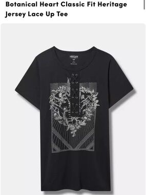 Heritage by Torrid Size 2 Classic Fit Botanical Heart Lace Up Tee